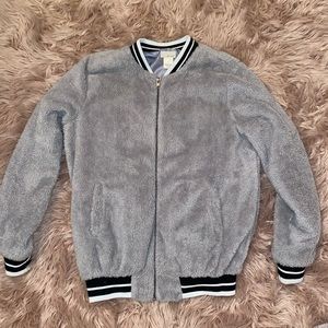 Fluffy/sporty jacket